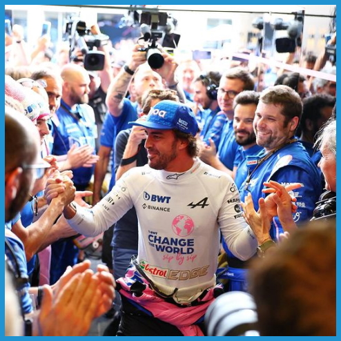 Fernando Alonso chia tay đội đua Alpine sau khi bị DNF ở GP Abu Dhabi 2022