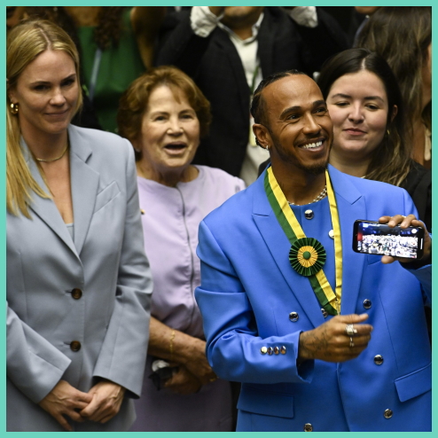 Lewis Hamilton trở thành công dân danh dự của Brasil
